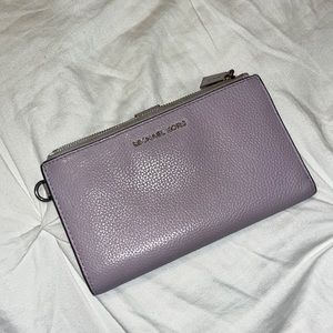 Michael Kors Wallet!💜